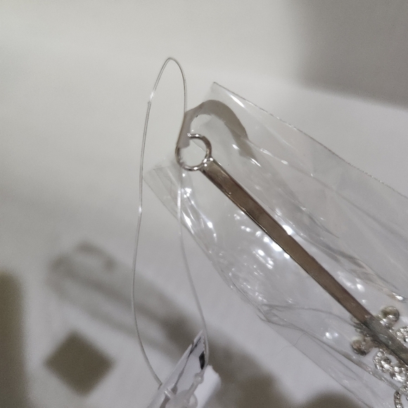 Bridal Crystal Headband Tiara - Picture 8 of 9